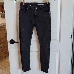 ZARA WOMAN Medium Rise Slim Fit Distressed Black Skinny Jeans Size 28/6